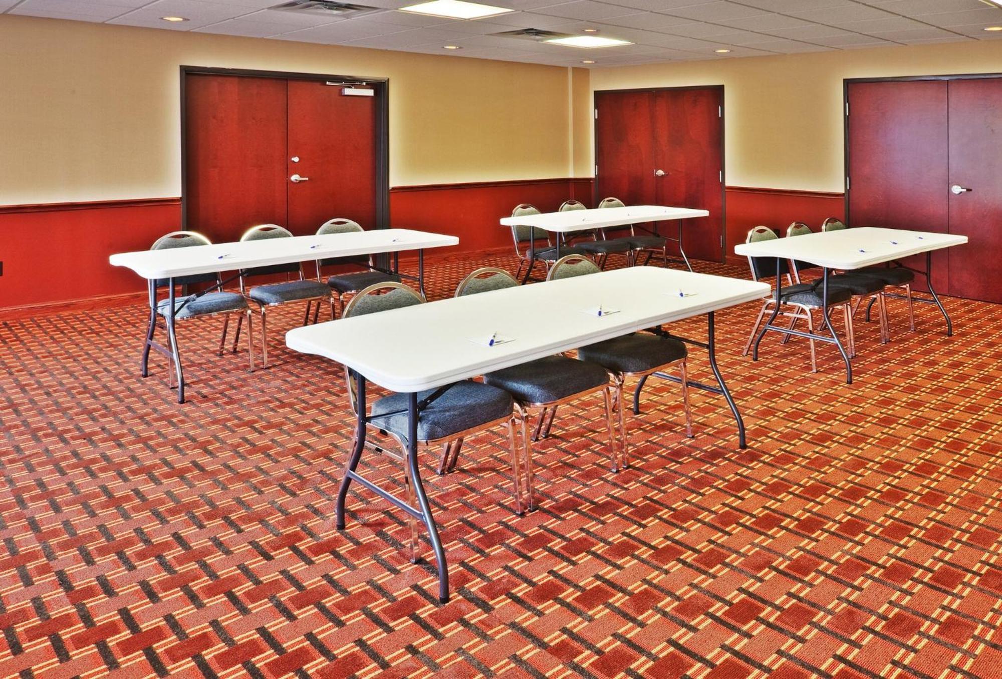 Holiday Inn Express & Suites Perry By Ihg Dış mekan fotoğraf